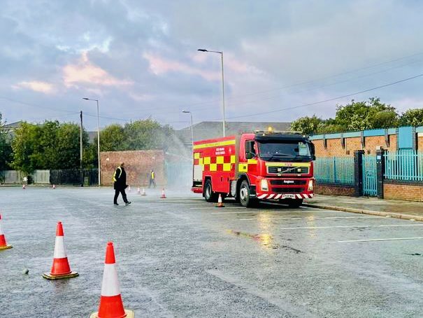 RapidFireCover's tweet photo. Require large volumes of water for a water stunt? 🌊 Maybe a rain scene or even a simple wet down?

Let’s make your water based vision a reality!

☎️ - 01922 418 583 
📧 - info@rapidfirecover.co.uk 
💻 - https://t.co/ylA4FEWN2D

#weareRapidFire🔥🚒 #WaterBowser #SFX #FilmMakers https://t.co/wFhcn7HaGj