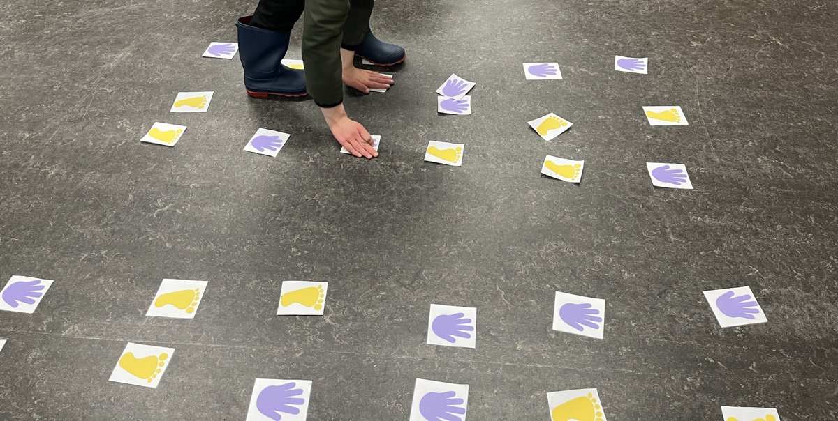 Keiyiu_enable's tweet image. We played the lovely movement game created by @EnableIzzy @MichaelEnable , thought about good and bad when we travel to different places. 

We now have our lovely Friday youth groups! Join us by:forms.office.com/e/Fqr8nqp5WY