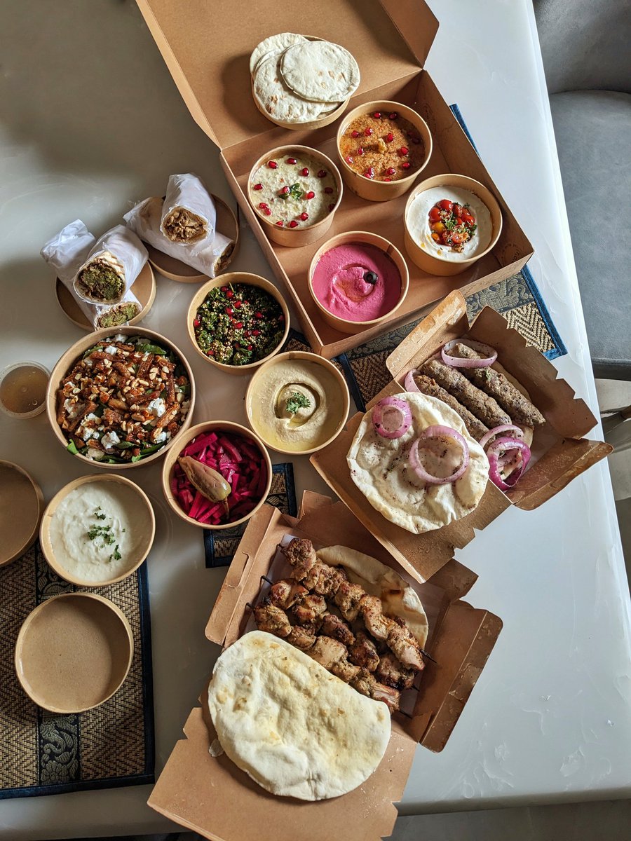 citizenkamath's tweet photo. A Mediterranean feast for today!

#CitizenKamath #SaltPepperFoodGuide #foodlover https://t.co/8wzkollzNW