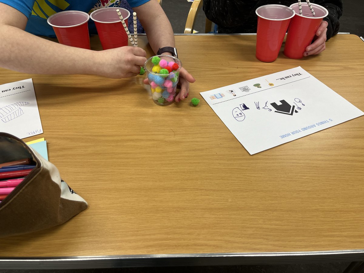 Keiyiu_enable's tweet image. We played the lovely movement game created by @EnableIzzy @MichaelEnable , thought about good and bad when we travel to different places. 

We now have our lovely Friday youth groups! Join us by:forms.office.com/e/Fqr8nqp5WY