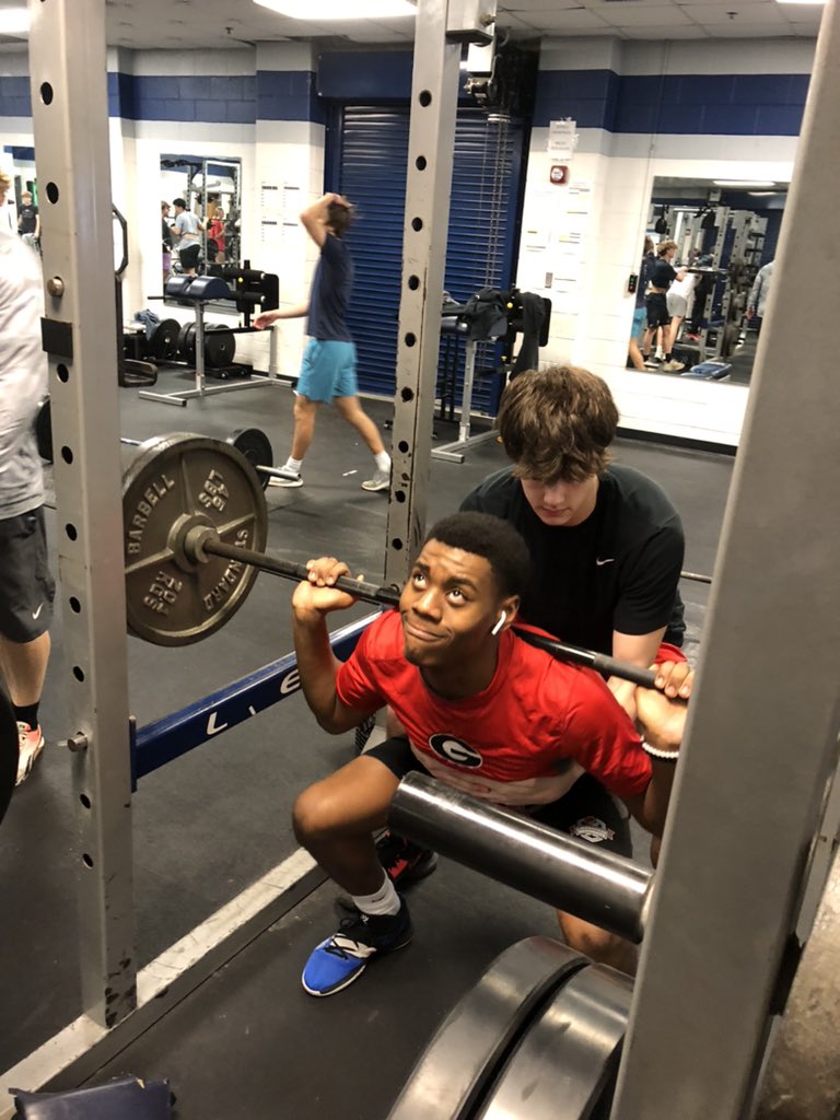 CameronPettus's tweet photo. Back to business! We love it 💯 #BusinessIsGood #TCBMondays 
#GoEagles 💪🏈 https://t.co/6PYwkhA2Vw