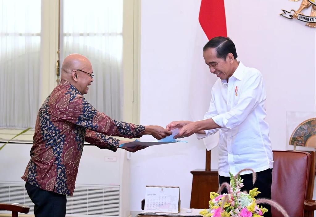 jokowi tweet picture