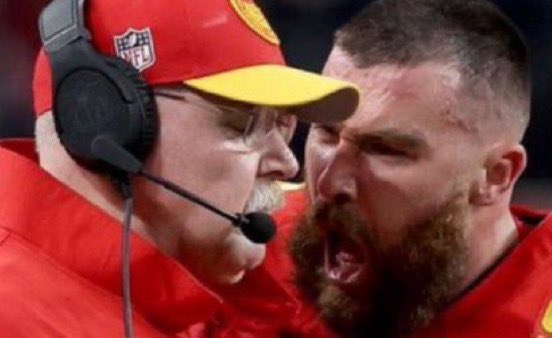 averyvotes's tweet photo. @GoHeightsTigers @tkelce @Chiefs @newheightshow Reid should have benched your sorry ass. Kids watching. #tempertantrum #gethelp #runTaylorrun https://t.co/BU62FCnS2B