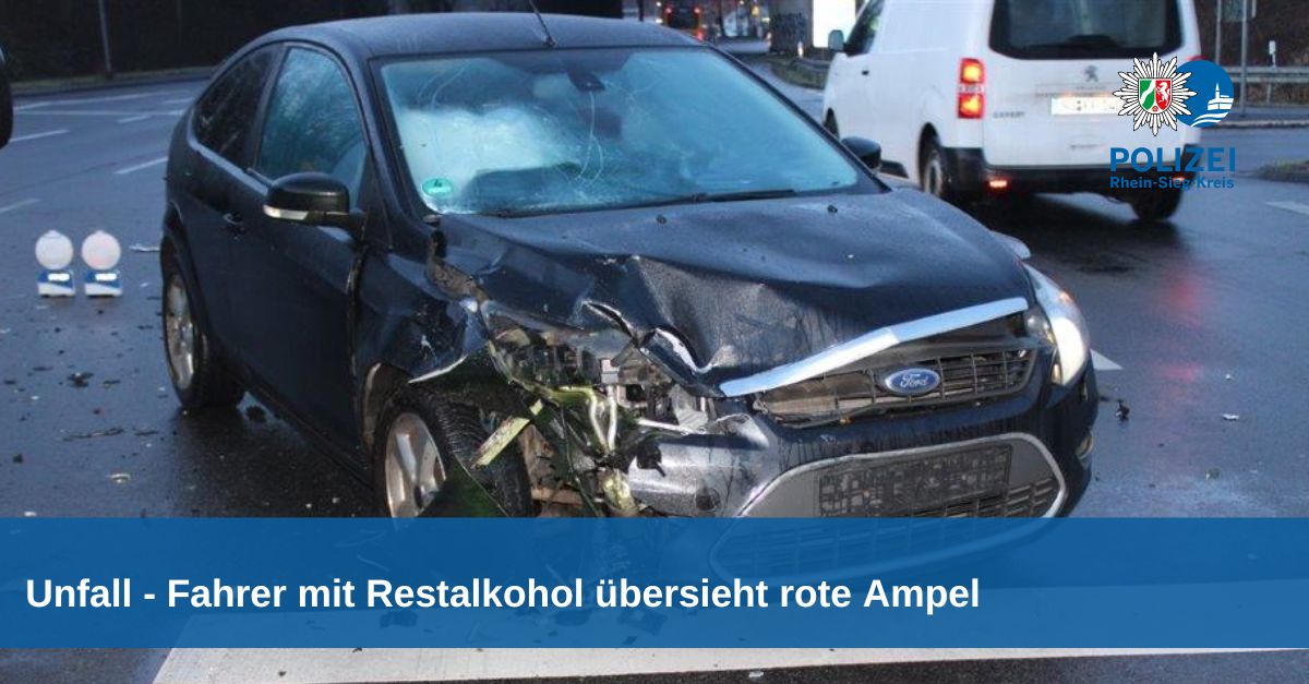 polizei_nrw_su's tweet photo. Am Samstagmorgen (10. Februar) kam es in #Hennef zu einem #Verkehrsunfall unter Beteiligung von zwei Pkw. Der Unfallverursacher hatte #Restalkohol im Blut und übersah eine rote Ampel. https://t.co/QNew2jaH6D https://t.co/J6xl36DI7Q