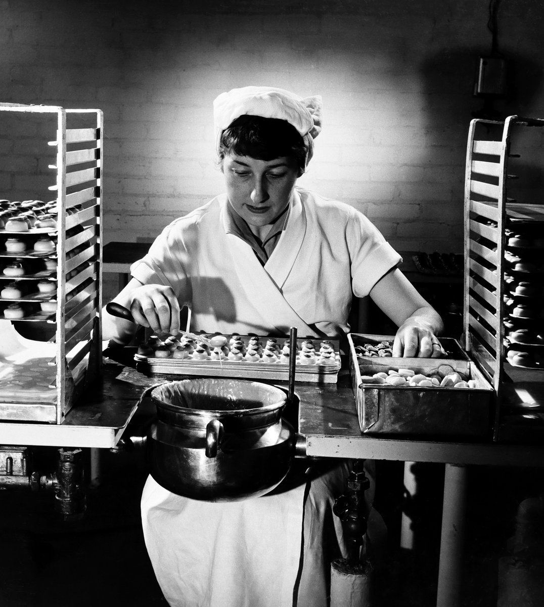 CreativeUEA_'s tweet photo. 🏭 The 'Norwich Works' exhibition @NorwichCastle showcases the stunning photographs of Walter &amp; Rita Nurnberg which focus on industry in post-war Norwich, applying glamour &amp; drama to an era of steel &amp; practicality.

Find out more in our new blog:

➡️ https://t.co/0YvWRcdncR https://t.co/GfSj6vcfRQ
