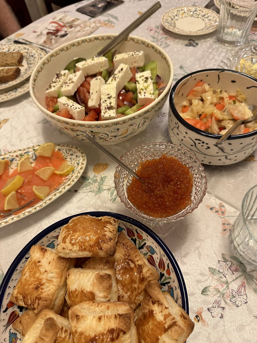 Kaveoghan's tweet photo. Wonderful visit with P, lots of delicious food, craft galleries, and some sight seeing, along with great company with friends over in Sofia! https://t.co/5bIxfdjw10
