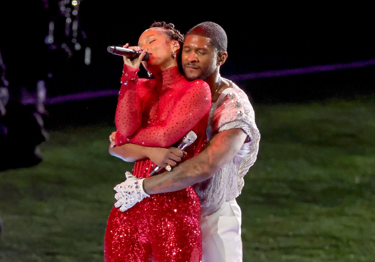 kenyasgossips's tweet photo. Swizz Beatz reacts to Usher and Alicia Keys’ Super Bowl performance. Alleged video in thread https://t.co/SwzXXHMeVW
