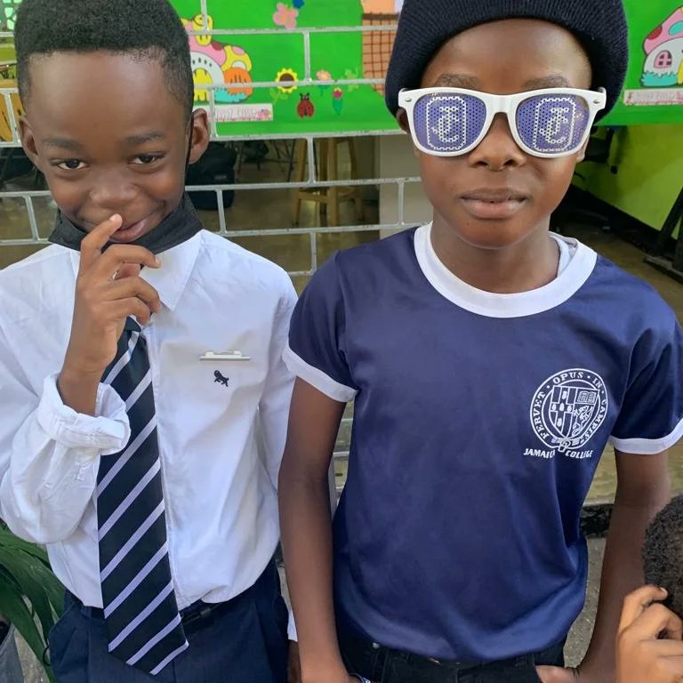VazPreparatory's tweet photo. Capturing the vibrant hues and contagious energy of Spirit Day at Vaz Prep School! β¨ Embracing unity, diversity, and unforgettable moments with this incredible community. ππΈ
#SpiritDayCelebration #VazPrepSchoolPride #HonestLabourBearsALovelyFace #vazpreparatory
#VazPrep https://t.co/muqp5FELjZ