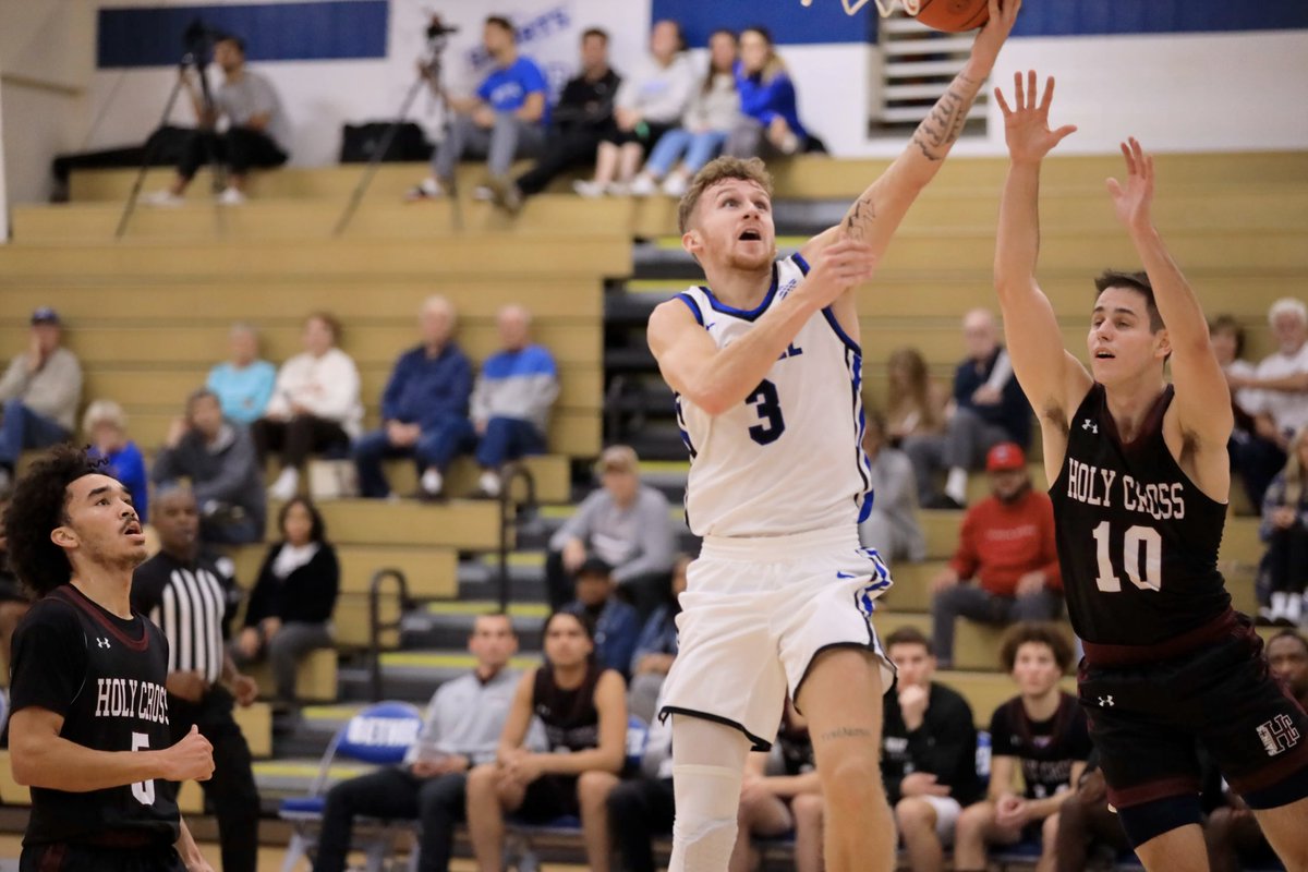 Last week's Individual Performance of the Week goes to Bethel's Drew Lutz! Lutz did it all for the Pilots in their win over Saint Francis on Wednesday. He had 31 points on 8-13 from the field and 14-15 from the FT line. Lutz and Bethel will continue to battle for the third seed.