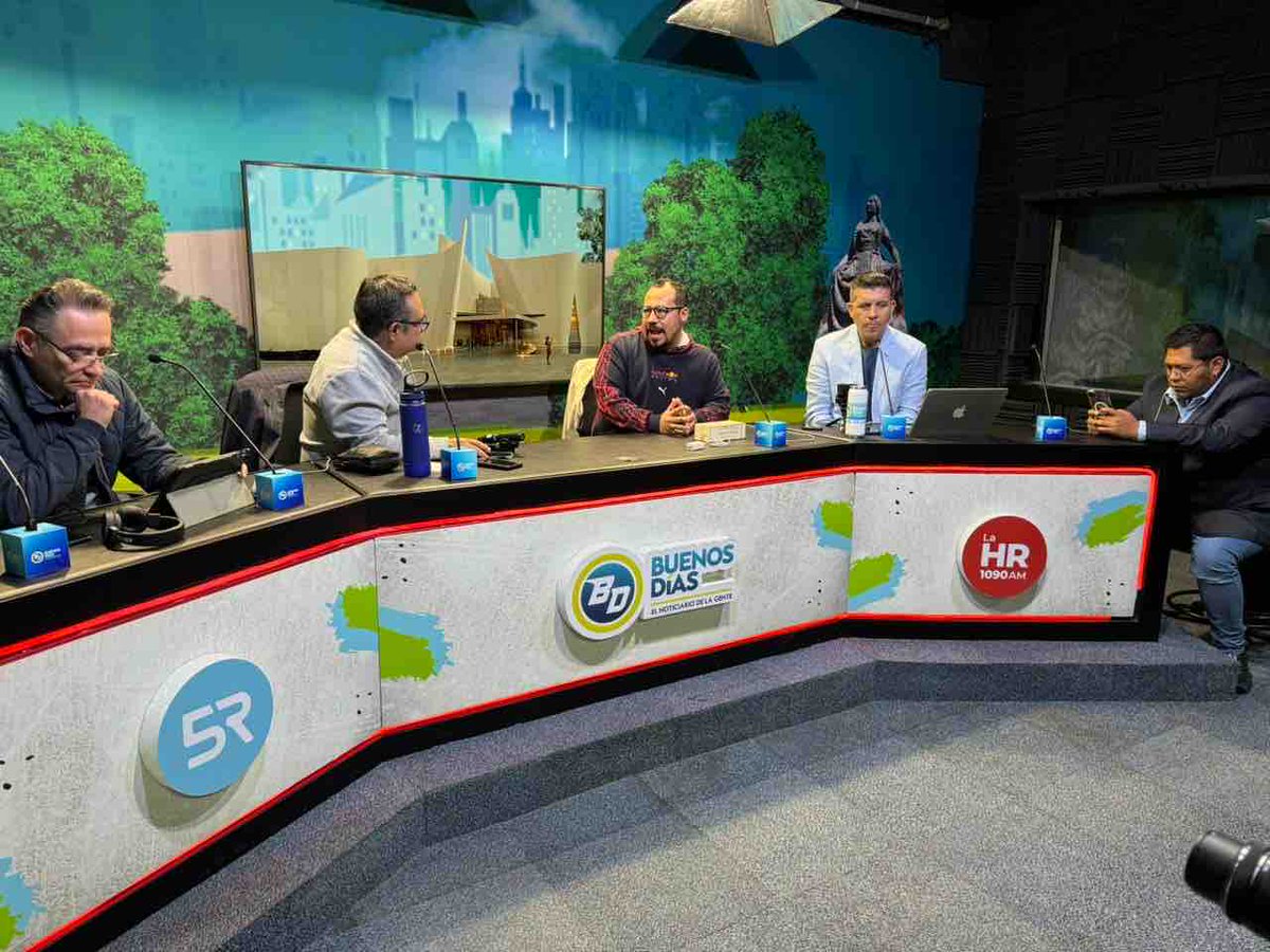 marioamontero's tweet image. Desde muy temprano estuve en 🎙️@laredcincoradio, compartiendo con su público mis aspiraciones para ser diputado local 🙋🏻‍♂️por el #Distrito19, así como la unidad 💪🏽que fortalece a la #4T rumbo al próximo proceso electoral. 

¡Muchas gracias por el espacio!