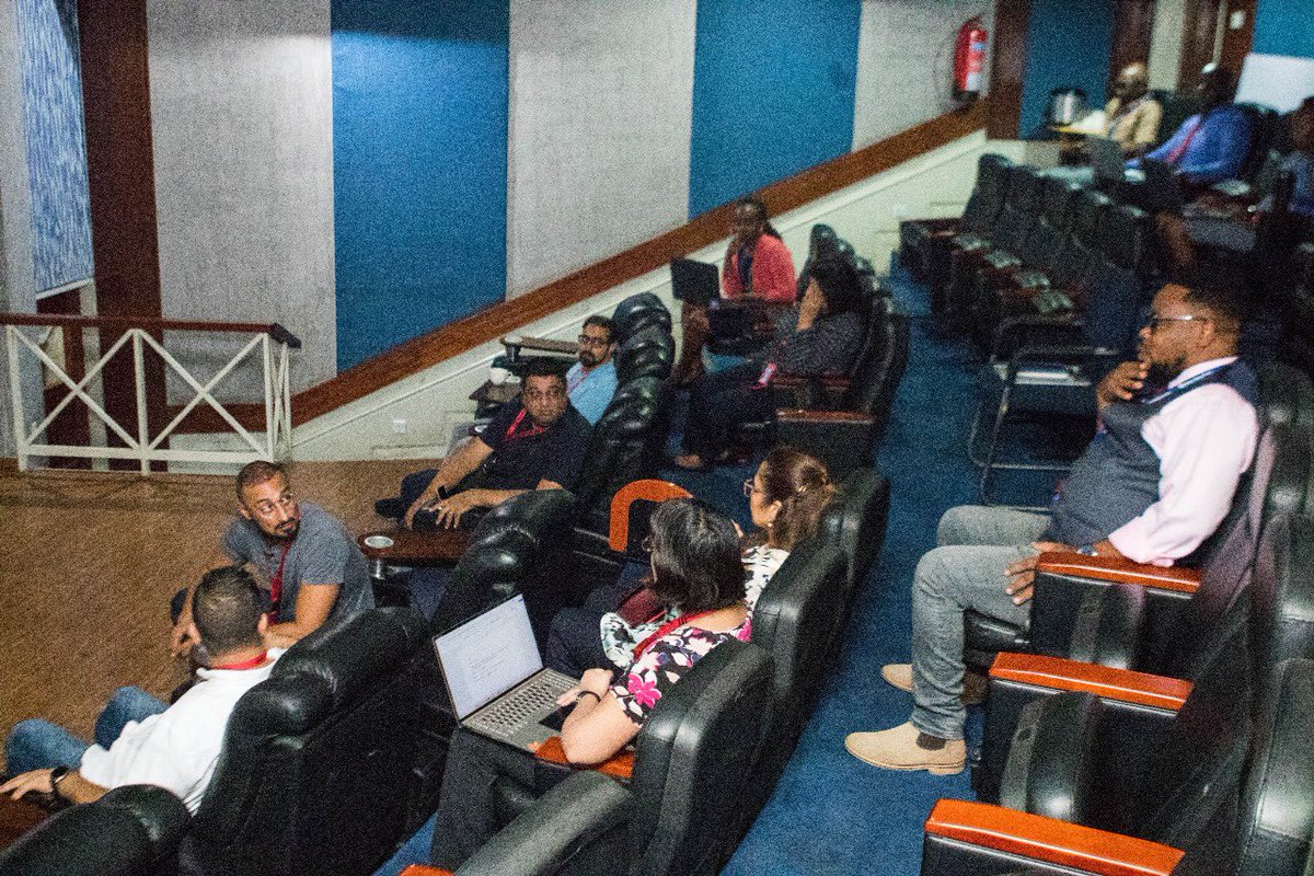 We are pleased to have hosted AKDN Communications Volunteers from Across Africa at our Headquarters in Nairobi this morning. The 8 volunteers drawn from Angola, Tanzania, Uganda, Madagascar and Mozambique, got an opportunity to learn about our work at NMG, the changes the media