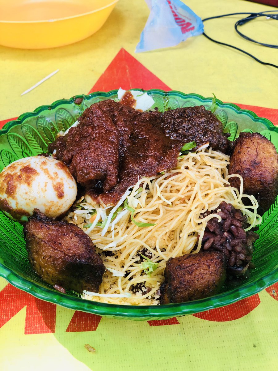 Maranatha Joint  in Koforidua 😋🤤 #waakye #food #ghana #NGACIV