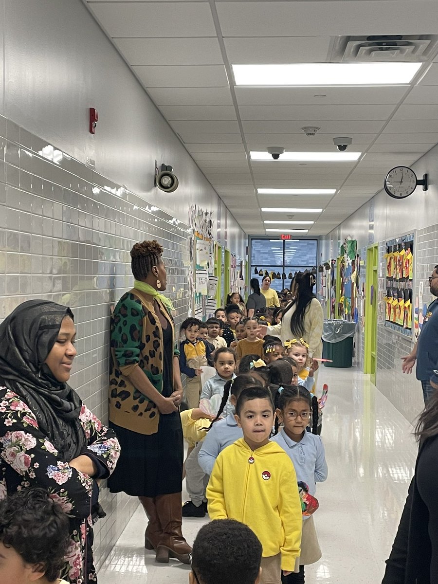 PS938 (@19k938) on Twitter photo Celebrating Kindness Day @19k938 with <a href="/MS935BK/">M.S. 935</a> students. Happy Respect For All Week <a href="/NYCDistrict19/">Community District 19</a> All the way up and beyond! <a href="/TamraCollinsD19/">Tamra Collins</a> <a href="/SpenceIreneK/">Irene K. Spence</a> Celebrating Kindness Day @19k938 with <a href="/MS935BK/">M.S. 935</a> students. Happy Respect For All Week <a href="/NYCDistrict19/">Community District 19</a> All the way up and beyond! <a href="/TamraCollinsD19/">Tamra Collins</a> <a href="/SpenceIreneK/">Irene K. Spence</a>