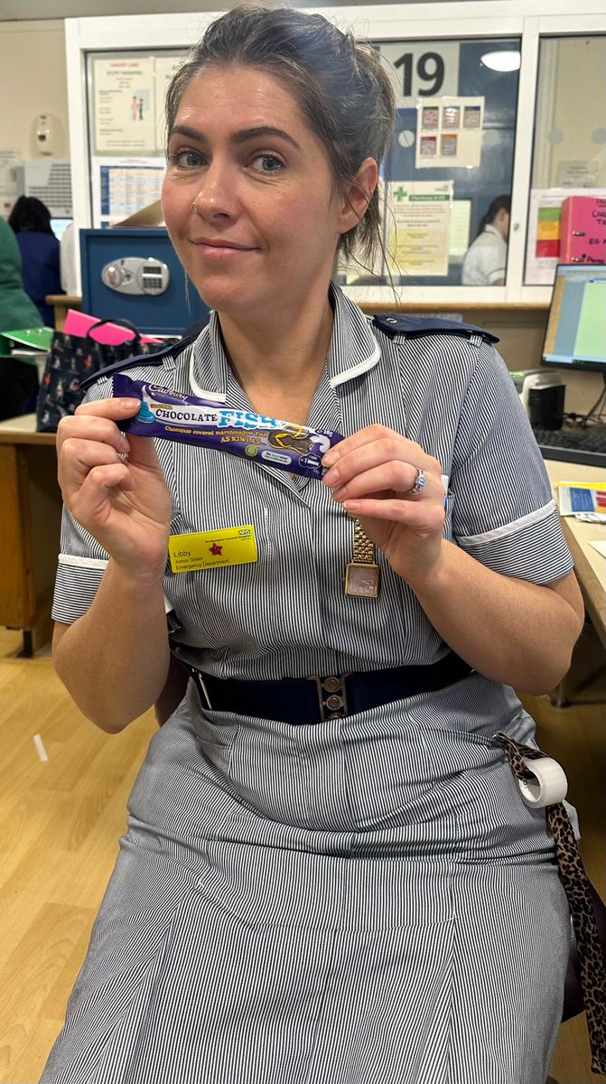 Massive thank you and chocolate fish for Libby for keeping our offloads happening @NGHEDteam @NGHnhstrust @RJBxx @ED_DesD @jcarlylew @VoodooDoctor