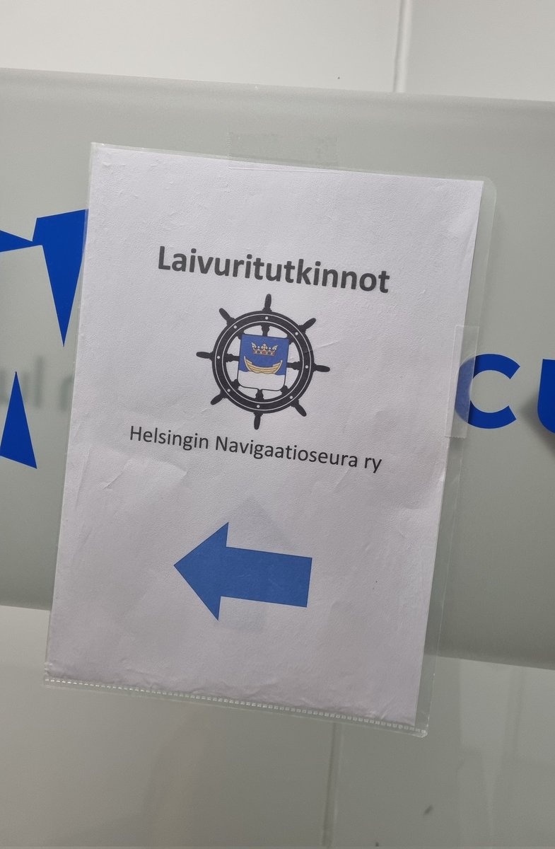 Paitsi että Suomi sai tänä erityisenä viikonloppuna uuden presidentin, lauantaina ylipienet farkkusortsit lähtivät UMK:n myötä uuteen ysärilentoon, niin lisäksi itselle vkl oli erikoinen jo perjantain tentti-illasta alkaen näissä merkeissä. ⚓️⛴️