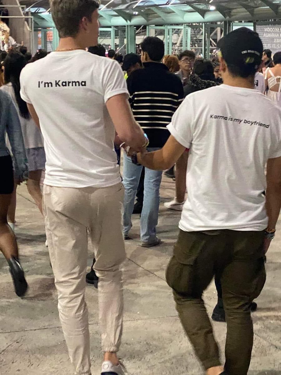 could be us but you playing (@couldbeuslgbt) on Twitter photo 