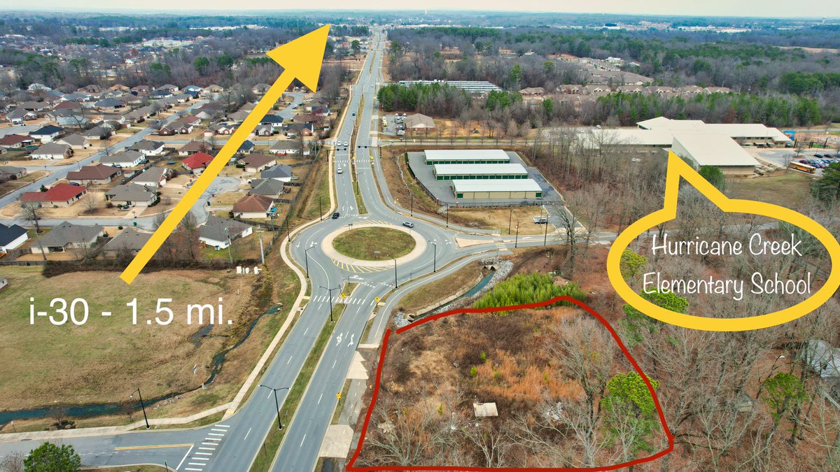 dhopehomes's tweet photo. Take a look at this amazing small business investment opportunity! This .75 acre property is centrally located between Bryant and Benton with great frontage on Alcoa Rd. This property has over 11,000 cars per day, offering great visibility for a variety of commercial ventures. https://t.co/7znrTQ68LF