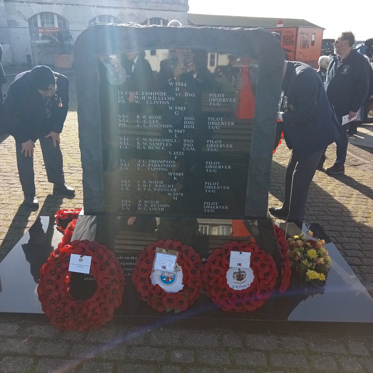 Ceremonies at Ramsgate and Dover respectfully carried out. Excellent turn out at both events. Thank you to RNA Ramsgate and RBL White Cliffs for continuing these important acts of Remembrance.