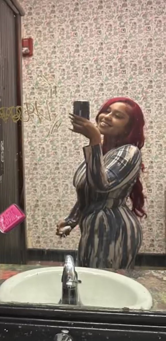 Does my sister look like me?