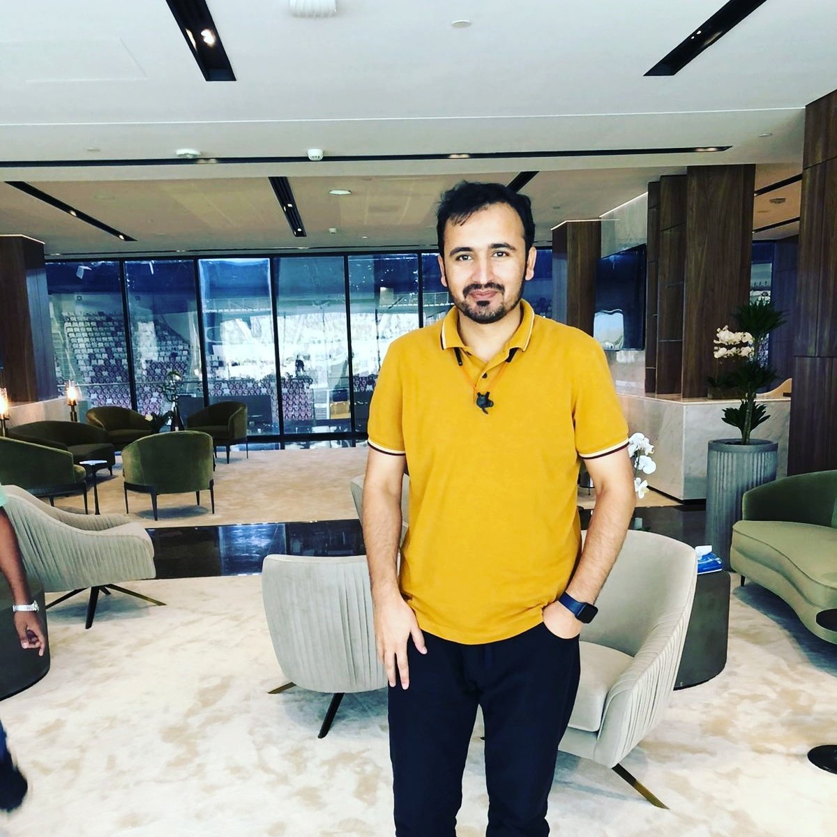 DeshaniShafiq's tweet photo. #NewProfilePic https://t.co/XNgRv27khC