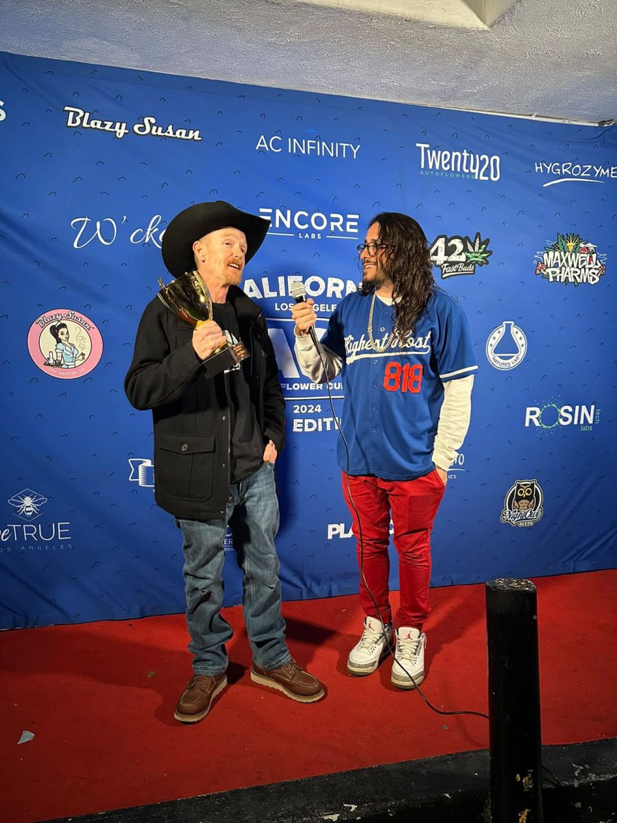 Fast Buds tweet media