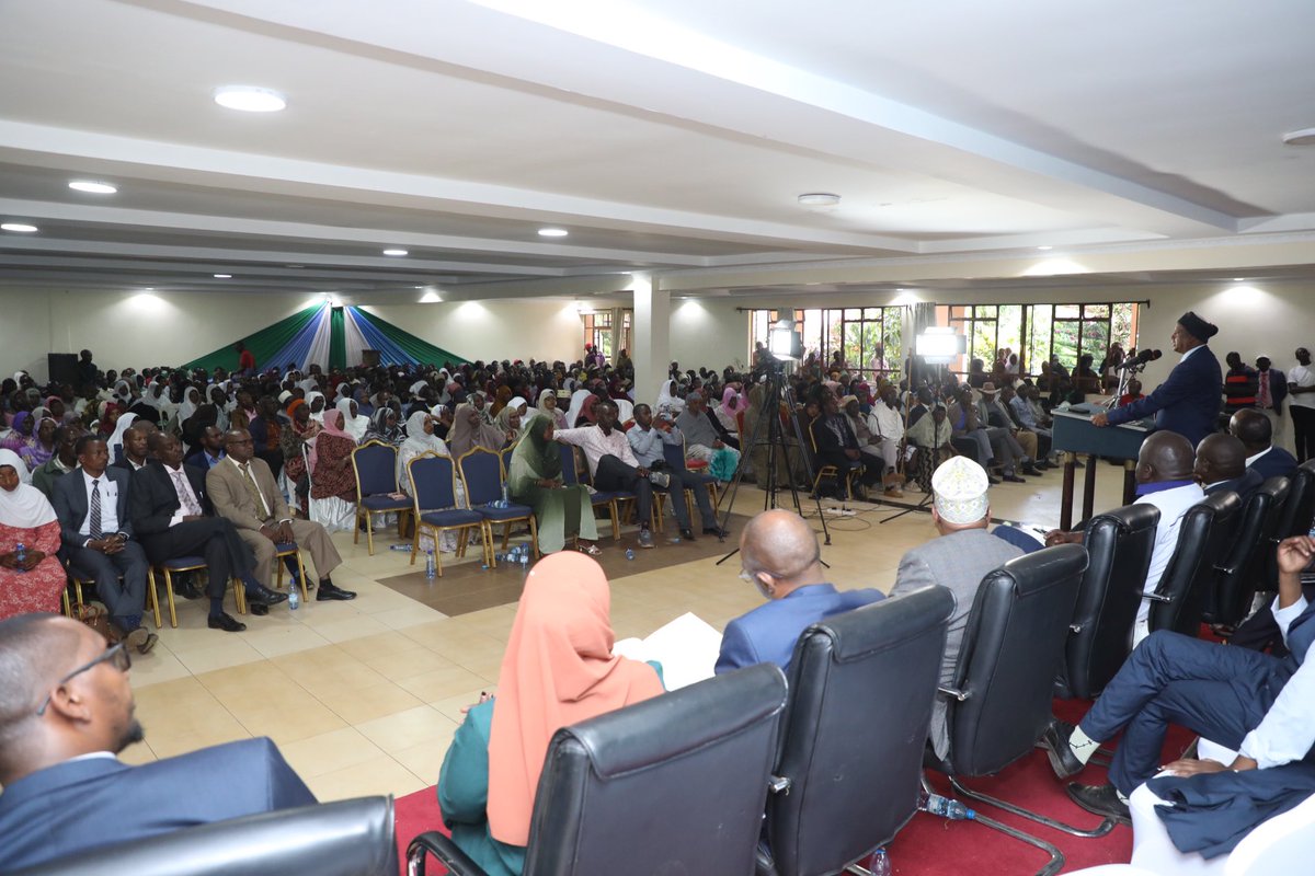 GovMohamudAli's tweet photo. Highlighting our commitment to ECD Education! In recent years, we've invested in training 287 ECDE teachers on Competency Based Curriculum. Today, we issued Certificates of Competency, ensuring quality education in Marsabit. https://t.co/1XCfYYSiGe