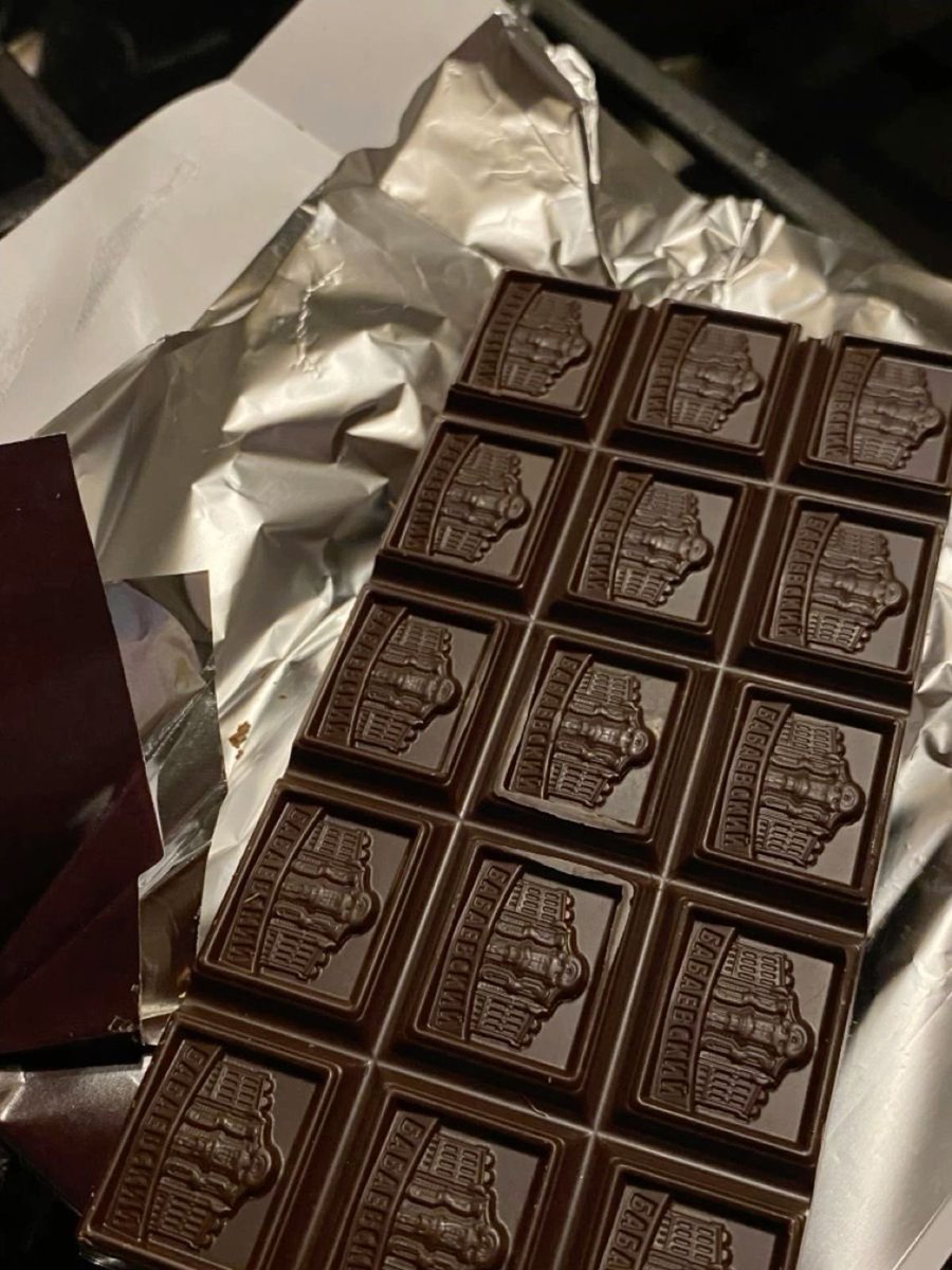 PrettyYetWitty's tweet image. 🤎💸