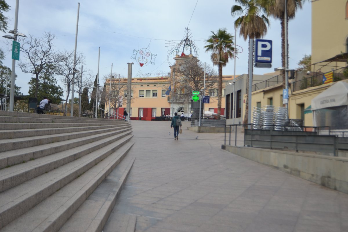 MColomenca's tweet image. 📸Plaça de la Vila el mes de desembre de 1962. 

Font: Col·lecció Teresa Ribó Santacreu
