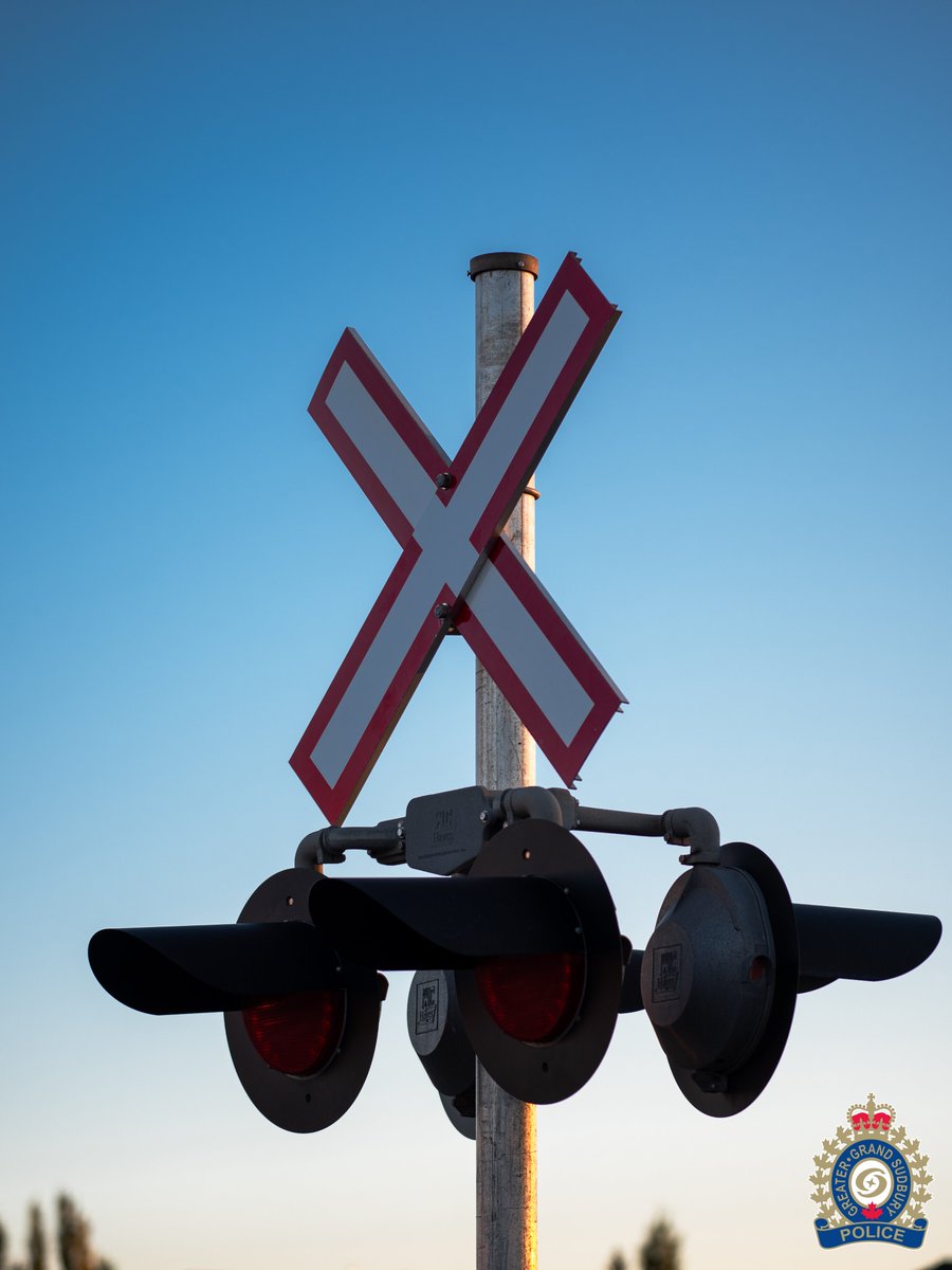 SudburyPolice's tweet image. Don’t take shortcuts across train tracks or on railway property – it is trespassing and you could be seriously injured or killed. Trains can move on any track, in either direction, at any time. Stay at a safe distance away - trains overhang tracks. Stay alert! #STOPTrackTragedies