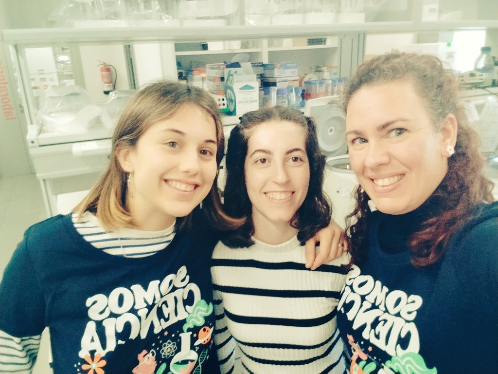 Juanaloca2002's tweet photo. Everyday is #11F !! This is my wonderful team #VeryProud #Macphagy #WeAreScience @11defebreroES @ibfg_es @WAutophagy @SEBBM_es @usal @investigausal https://t.co/LXNzlsqU68