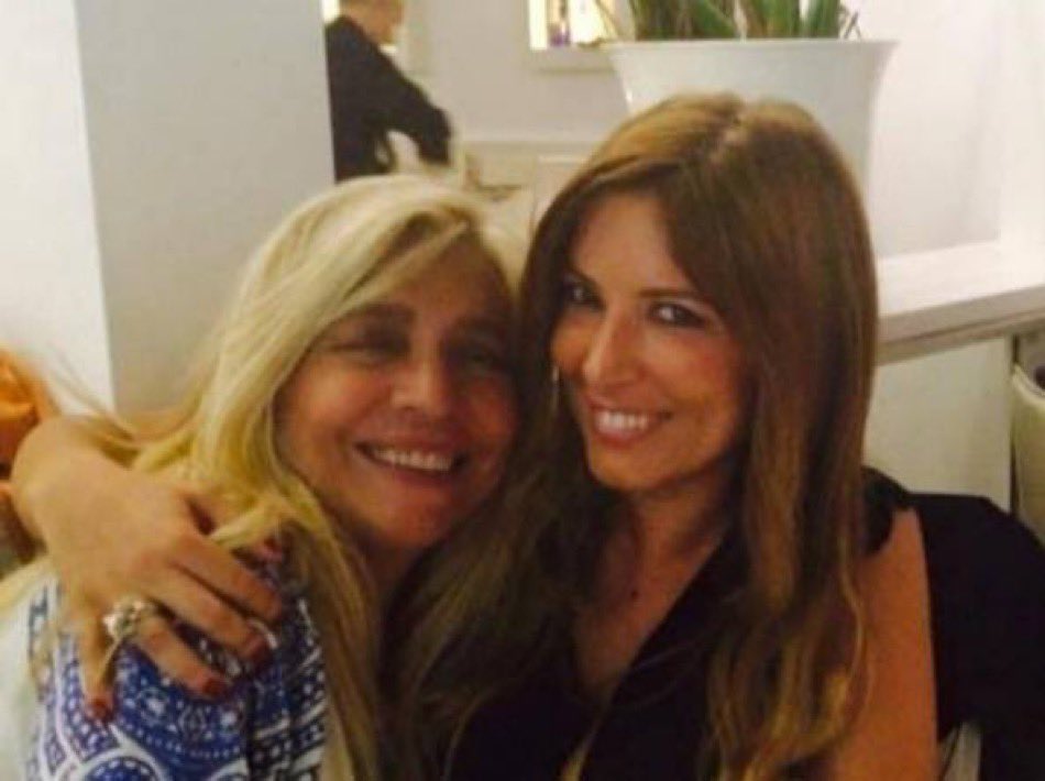 Sono_Giuu's tweet photo. @stanzaselvaggia la famigerata imparzialità di Selvaggia Lucarelli, lo scherzo dei giorni nostri: https://t.co/rYh1tuKOVL