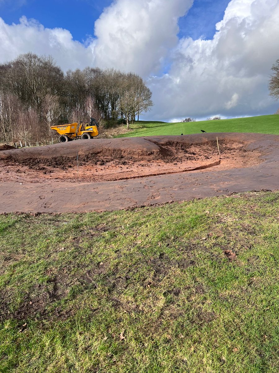 New fairway bunker on our 15th hole “Sandpit” taking shape. The bunker has moved a bit more in to the fairway, but made quite a bit smaller than old one. With the tee moving up 10 yards it’s also a bit more in range! Asks the question of the golfer in what their strategy will be