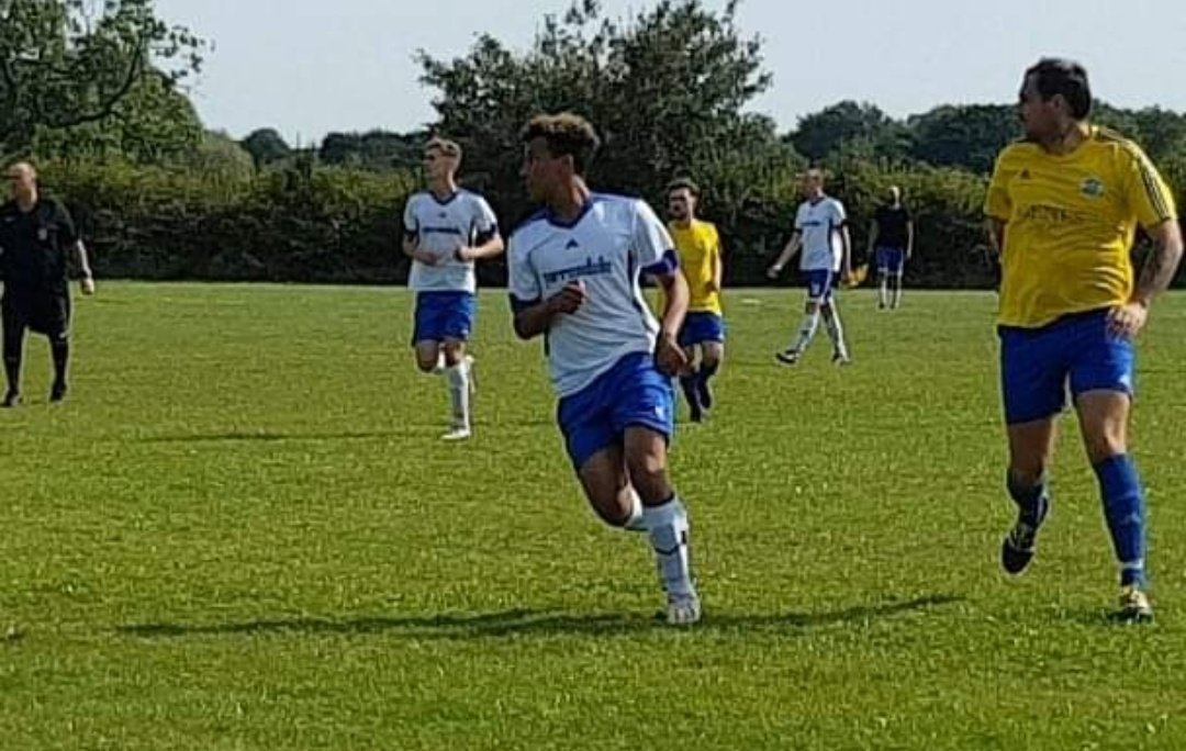 ceeo's tweet photo. Uni has flown bye, my son is finishing this summer. Possibly looking to play semi pro football 🤔 ⚽️ any teams interested do get in touch. #wingback #paceywinger #leftfooted https://t.co/QVNBFRR783