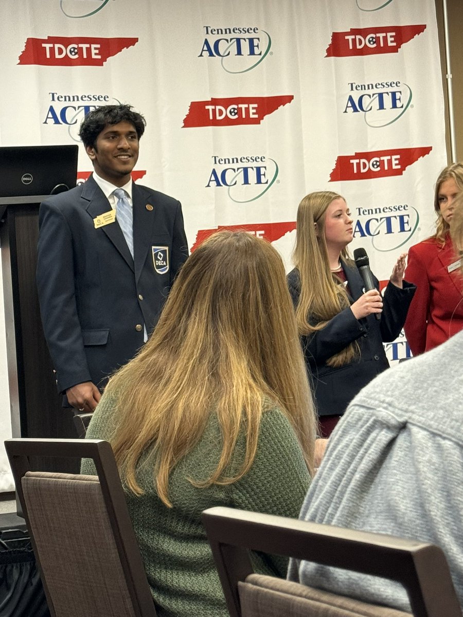 wcsCCTEks's tweet photo. He is amazing!! Awesome job showing your passion, Eshaan!
#WCSCCTE #CTEMonth #ChooseYourPath https://t.co/GJNqIt07BN