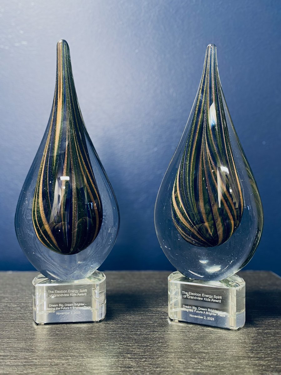 AllegraPrint's tweet photo. Look at these gorgeous trophies we created for Elexicon Energy/@grandviewkids! Did you know we are capable of laser engraving your brand on just about anything in house? Yes that's right! Contact us today if this is an option that interests you! https://t.co/Pl0o6Q92NG