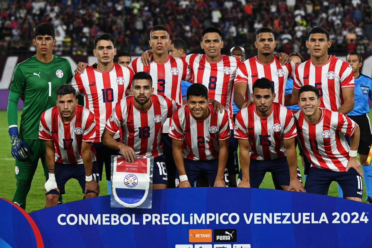 CONMEBOL's tweet photo. ¿Con qué 3⃣ jugadores mayores reforzarías a @Albirroja en los @juegosolimpicos? 🇵🇾✍️

#CONMEBOLPreolímpico 🏆

#CreeEnGrande https://t.co/vTyN6xVNCb