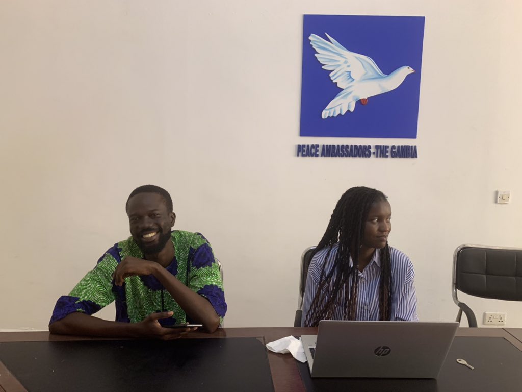 yapeacegambia's tweet photo. It’s a new week!🎉

A new look here at PAG secretariat 🥰

A more conducive environment to further enhance the work we do on #PeaceBuilding in The Gambia .
#GivePeaceAChance https://t.co/QCdmTE8K25