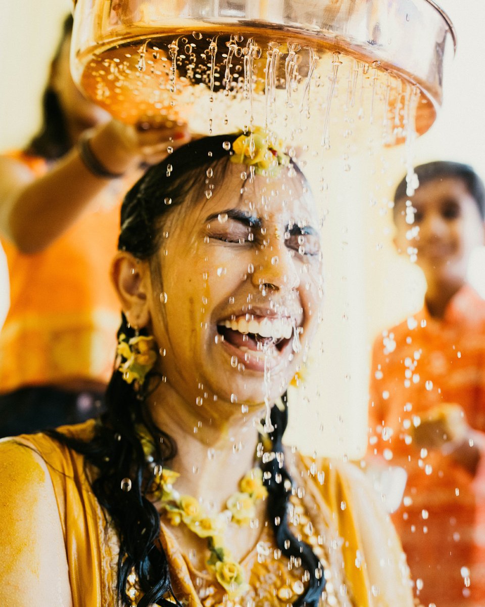 Preethi's Haldi Ceremony 💛
.
#Bride #Haldi #PreWeddingCouple #love #BrideToBe #BridePortraits #IndianBride #IndianWedding #WeddingPhotoSession #WeddingPhotograph #PhotoIdea #Drake #WedMeGood #WeddingSutra #WeddingZin #ZoWed #BbayAreaPhotographer #SanJoseWeddingPphotographer