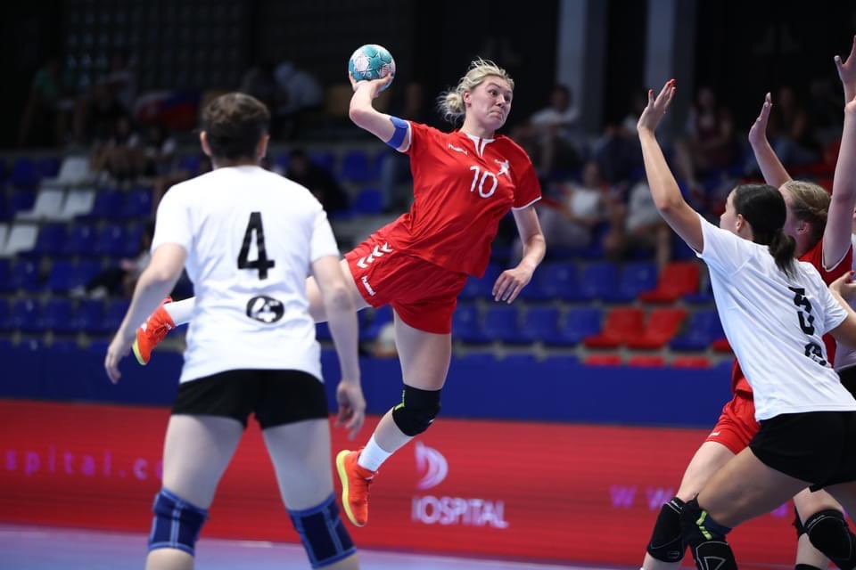 Meet the team:
Hannah Saunders