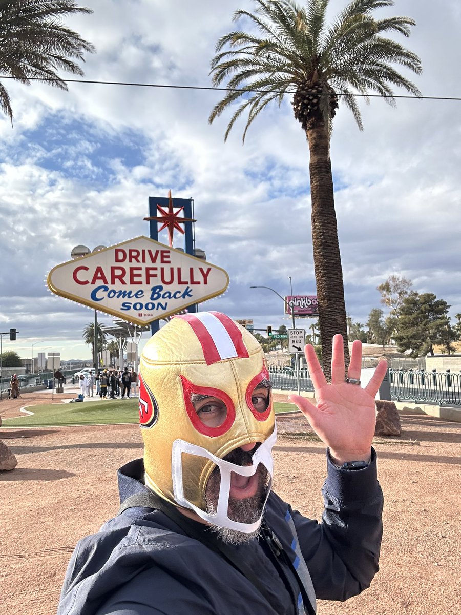 pepe1916's tweet photo. Nos vemos #LasVegasBaby!!! #SuperBowl @49ers #Faithful will return #WithVengeance @gkittle46 https://t.co/Rcq0DOf2re