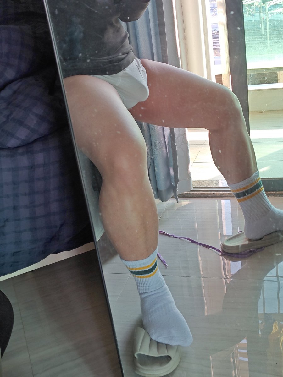 Hamburgbbfg's tweet photo. 好无聊�� https://t.co/IgVh6b4Dve