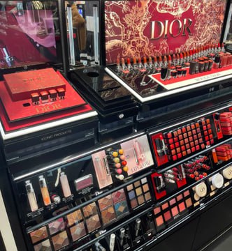 Today, I went to buy some things that I wanted☺️🤭..