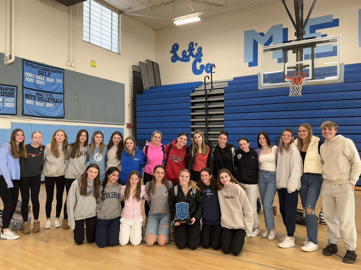 coachlohan's tweet photo. So nice to get this crew back together today! #medsoc23 #feldmanaward @EMGSCA @MedfieldAD https://t.co/PbPKOJ4hVM