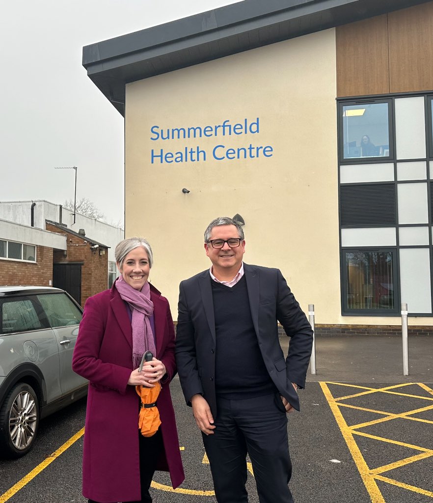 Local pharmacies are vital: they provide walk-in high street health services &amp; free up GPs to focus on the longer-term care of patients w/ complex needs. 

Good to meet GPs &amp; <a href="/assuraplc/">Assura</a> reps at Summerfield Health Centre to discuss pharmacy &amp;GP provision in London Colney #StAlbans