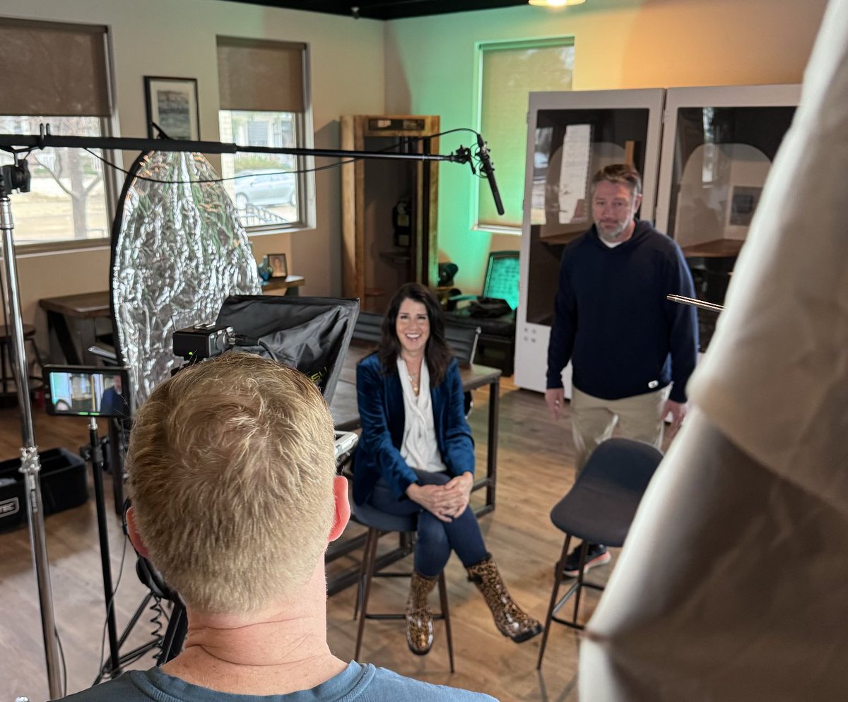 We have a little secret up our sleeve! ✨ Here's a sneak peek of a behind-the-scenes moment of a new project. We can't wait to share more with you soon---stay tuned! 💙💙