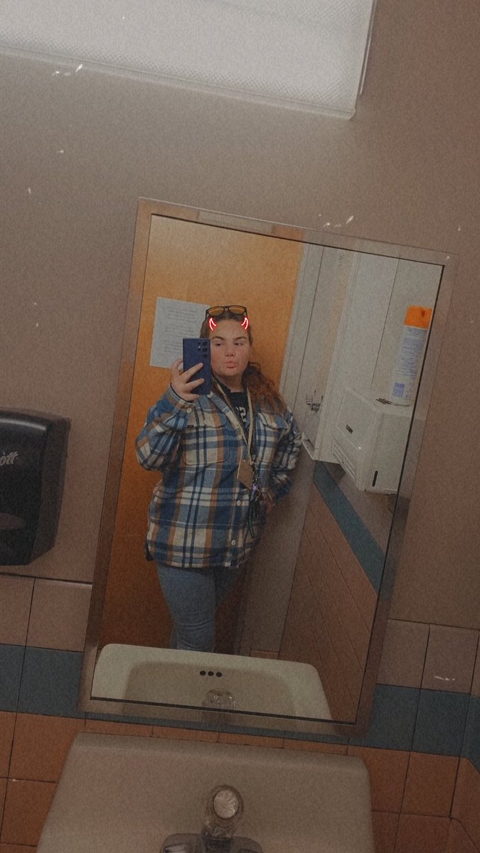 You want me but you'll never have me, youre just a worthless piggy.

Cashcow paypig findom finsub finslave hotbrat humanatm fetish