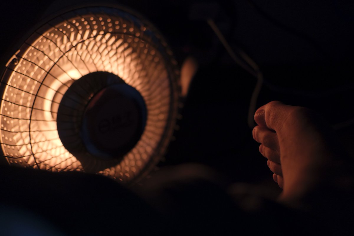 快乐很短暂，但也很绚烂