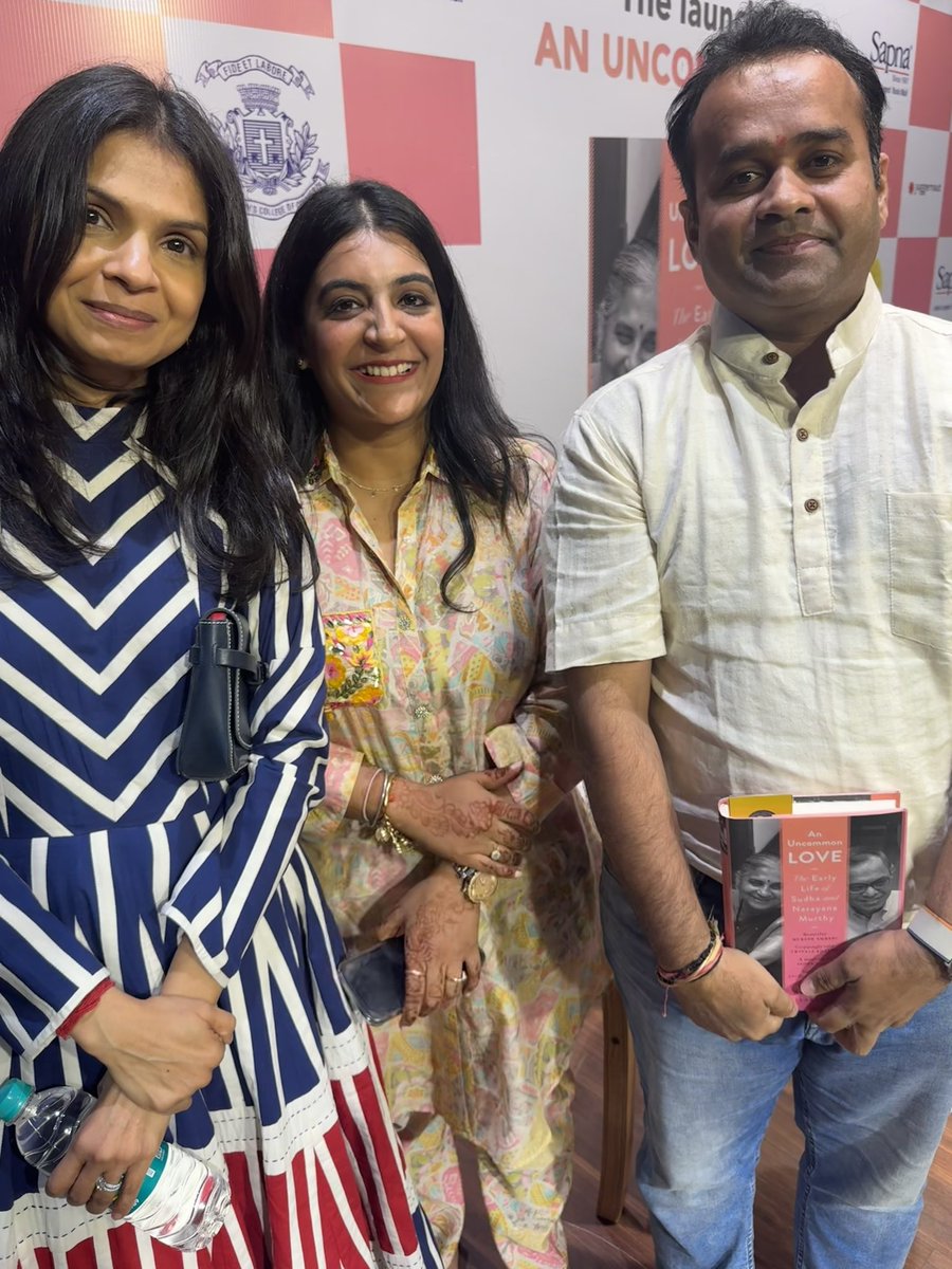 It was nice meeting #AkshataMurty  Ma’am at the #Anuncommonlove book launch. #Britainfirstlady UK 🇬🇧 Prime Minister @RishiSunak Sir's wife. Yes, she was very humble and I spoke to her in Kannada only.
Thanks, #NatashaDoshi and #Sapnabookhouse for this opportunity.