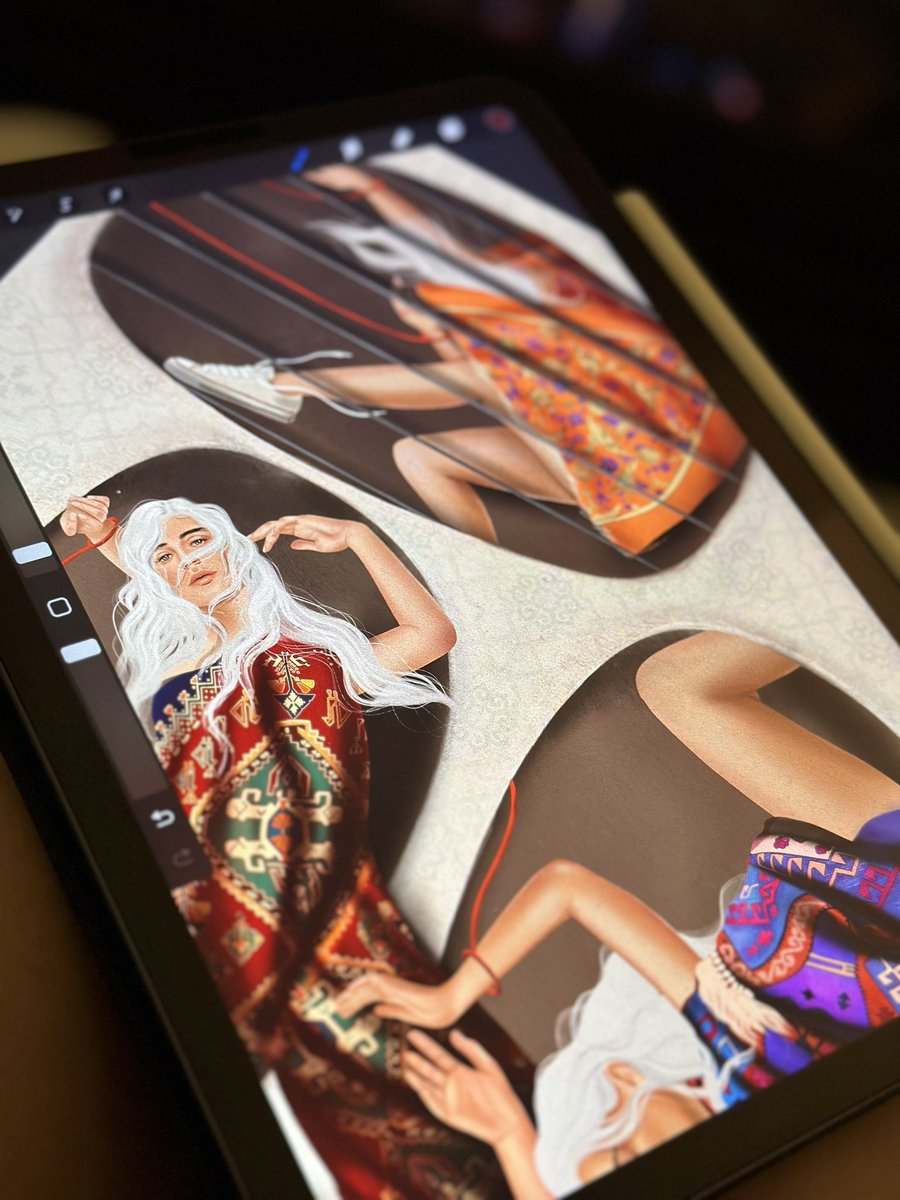 Happy Monday lovelies 🧡
WIP  ⚠️