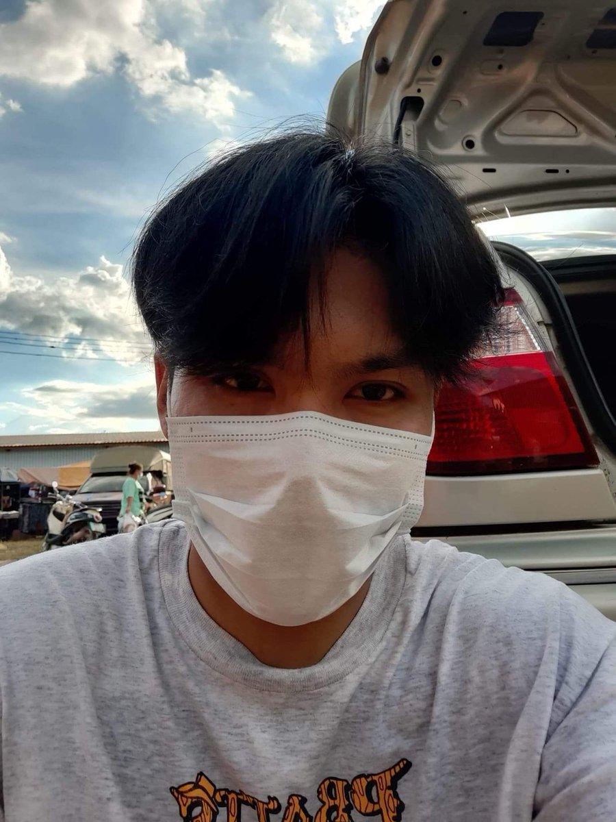 NVatchra's tweet photo. คนเท่ก็เหนื่อยหน่อย😅 https://t.co/9vRf2X4PqX
